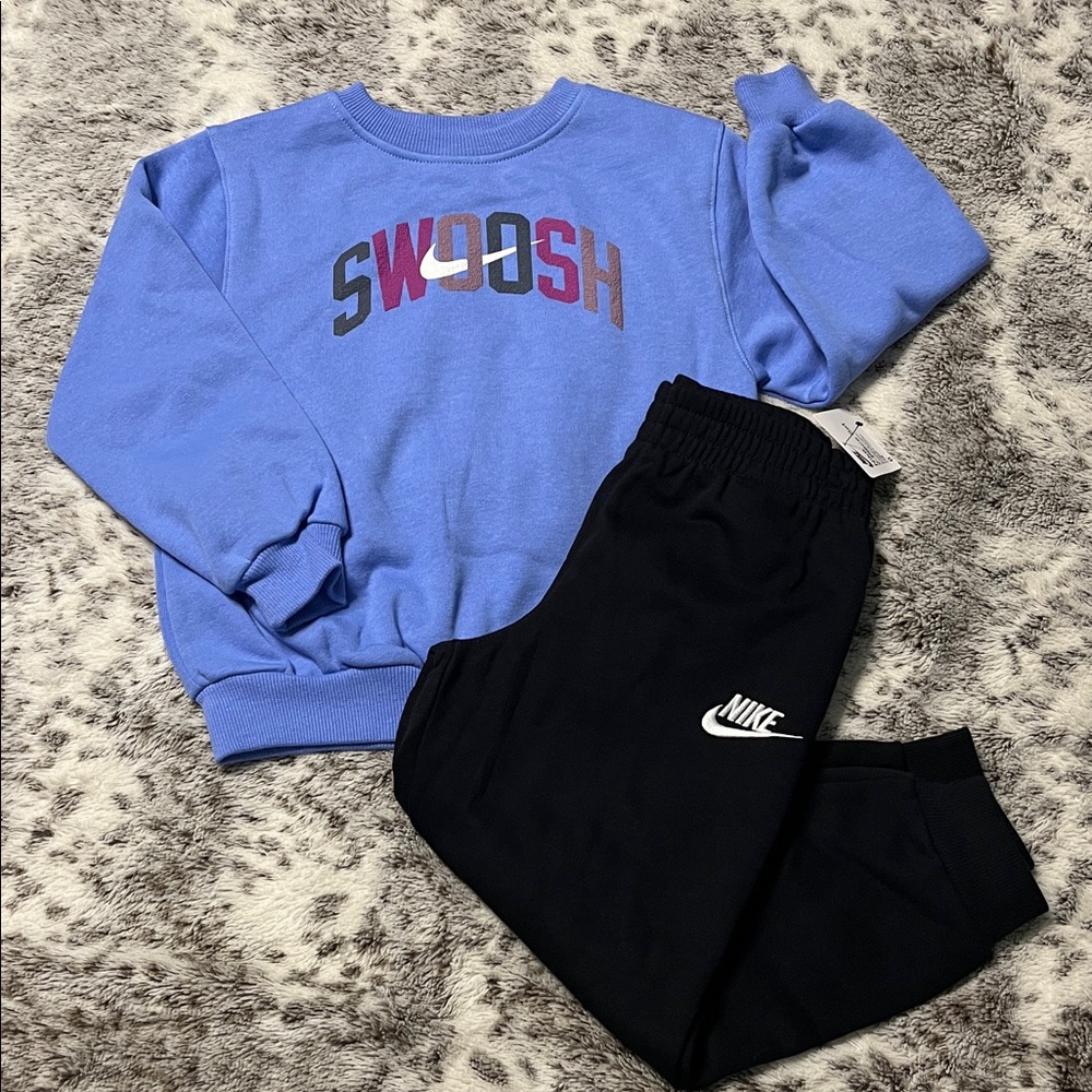 New Nike Swoosh Sweatshirt and Sweatpants Outfit